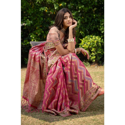 pkrkart Women's Organza Printed Saree With Unstitched Blouse (Pink, 5-6 Mtrs)