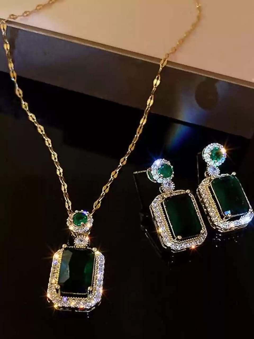 Emerald Jewelry for Women Green Stone Necklace Earrings Set Cute Necklaces with Crystal Dangle Earrings