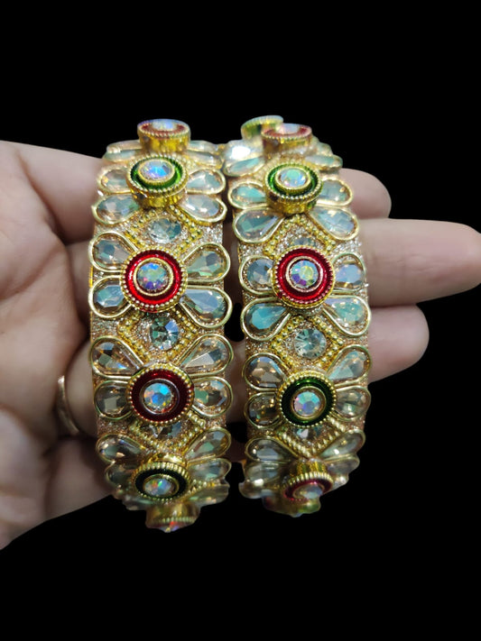 Women bangles kade