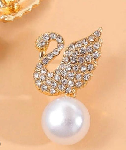 Unicorn Korean Cute pearl studs Zircon, Pearl Alloy Stud Earrings For Women & Girls
